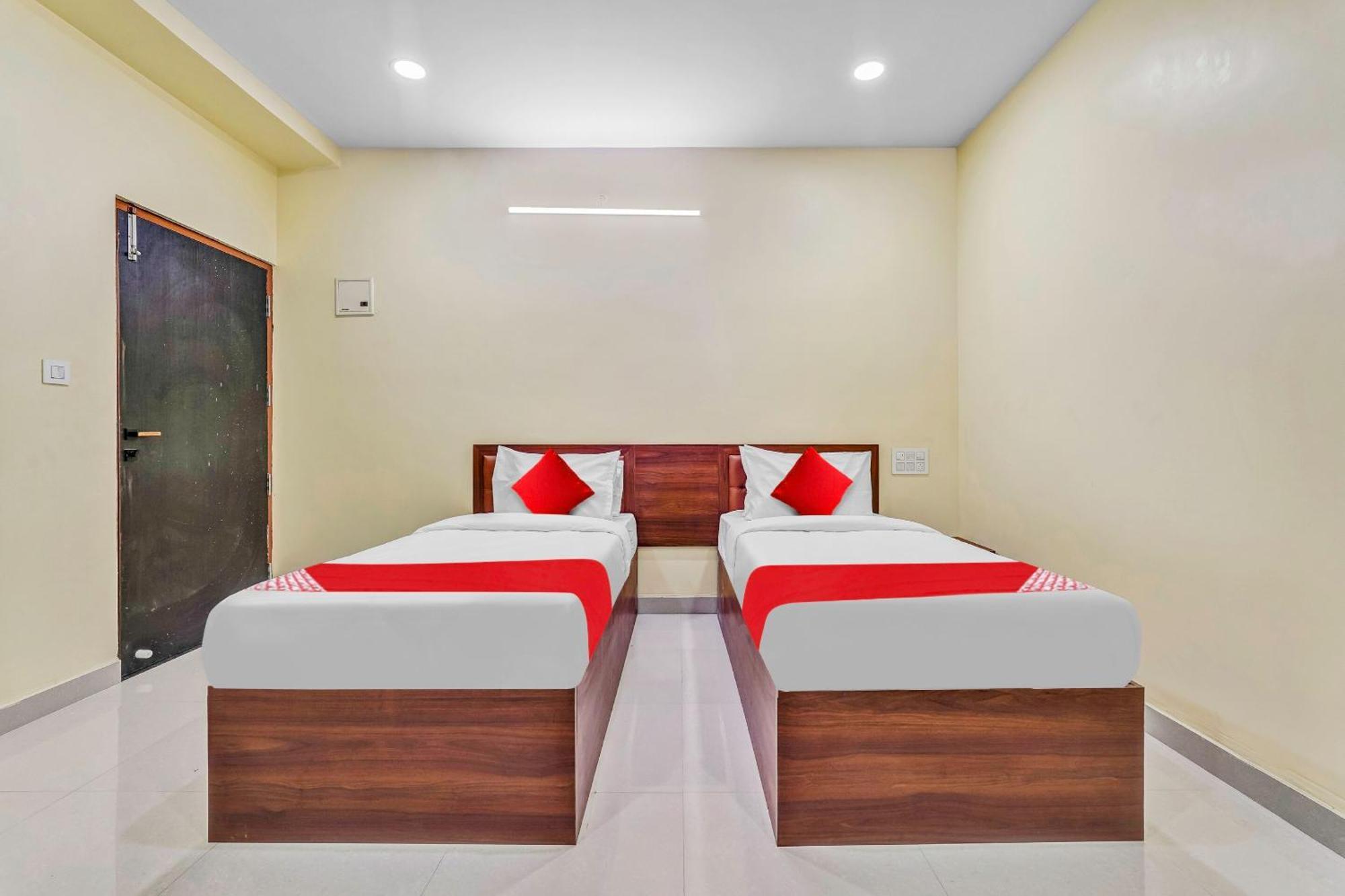 Oyo Flagship Hotel Ayodhya Bengalúr Exteriér fotografie